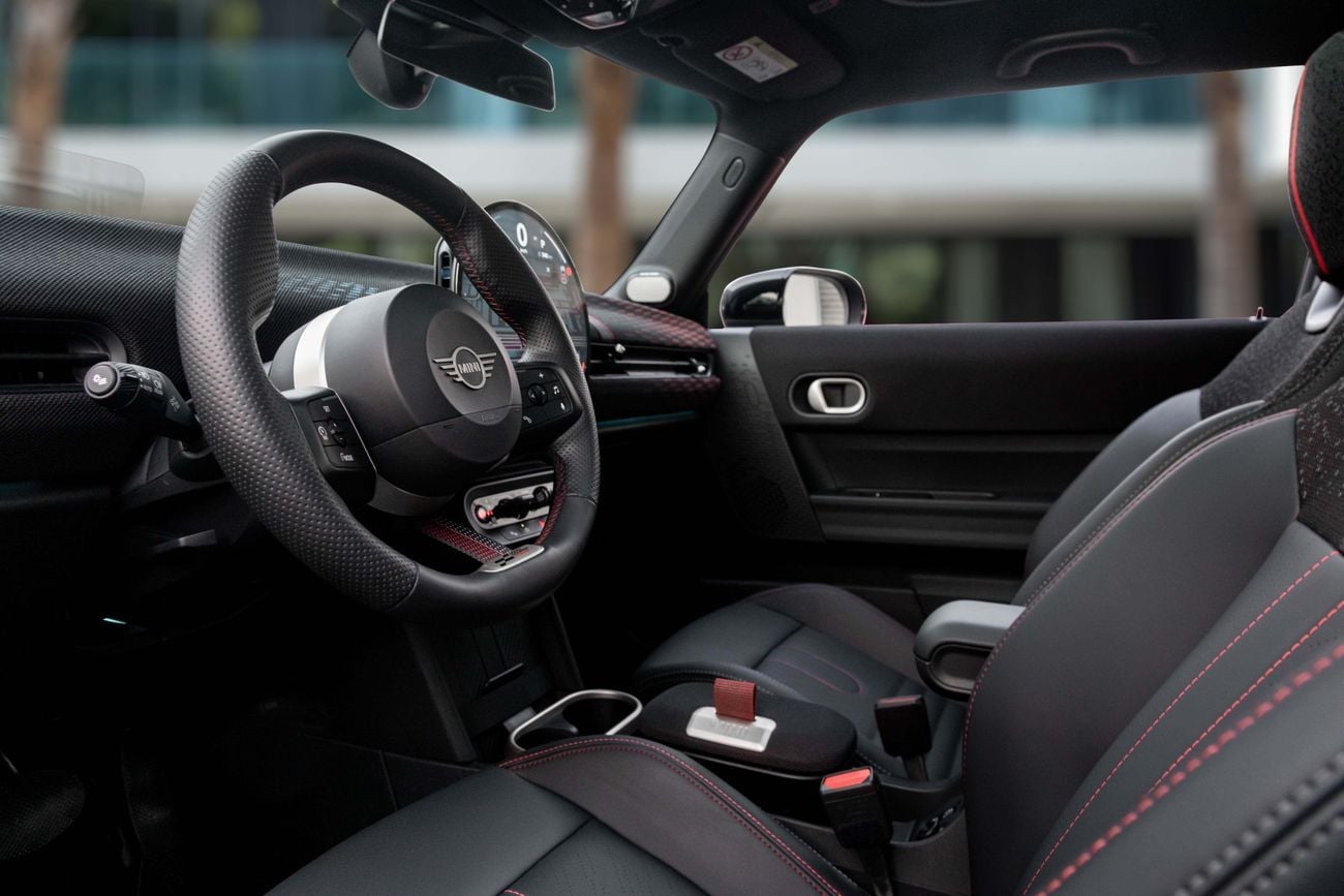 Mini Cooper Cooper S JCW Kit | 2,546 P.M | 0% Downpayment | Excellent Condition!