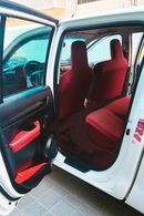 تويوتا هيلوكس GL 2.7L Double Cab Utility RWD