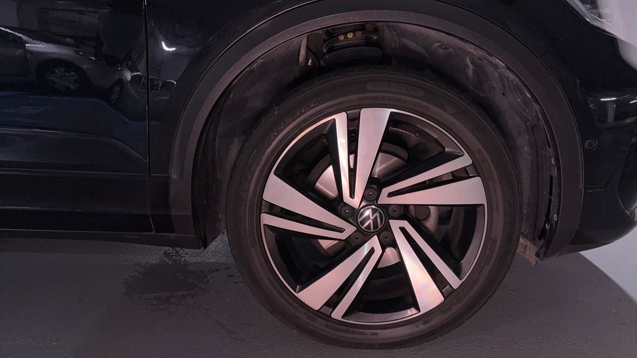 Volkswagen T-ROC R-LINE 2023 R LINE | AED 1113/Month | 0 DP | 30 Day Return | Warranty | Service History