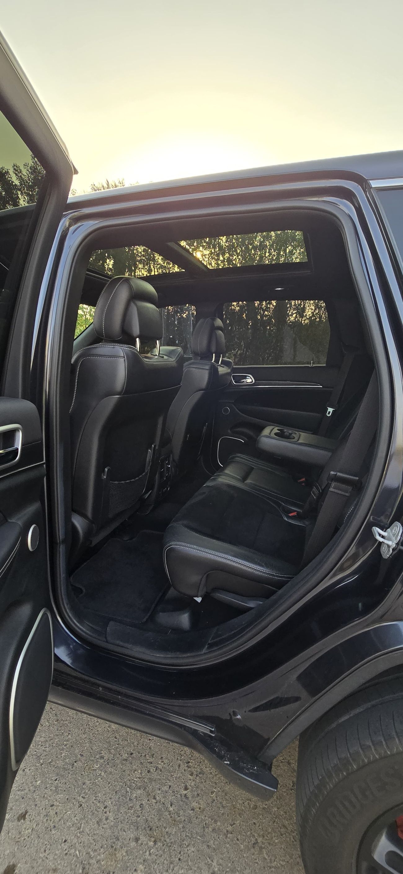 جيب جراند شيروكي SRT 6.4L