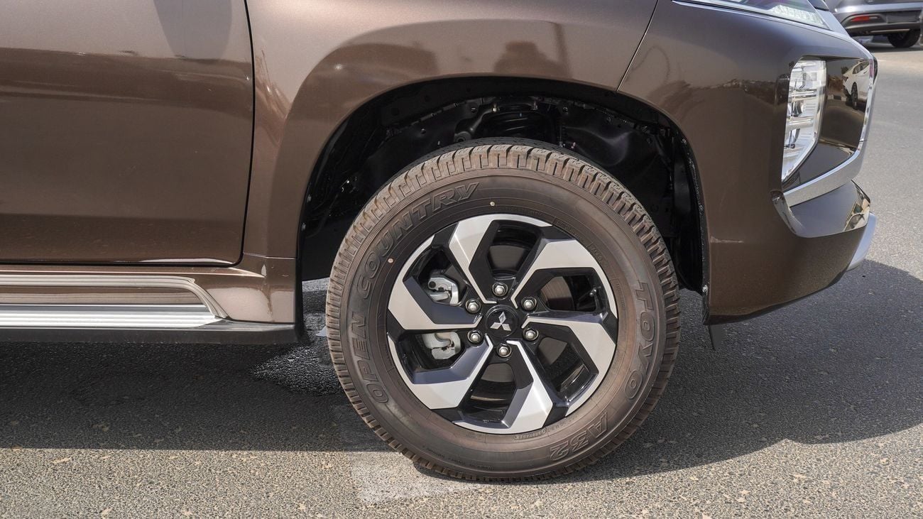 ميتسوبيشي مونتيرو سبورت 3.0L