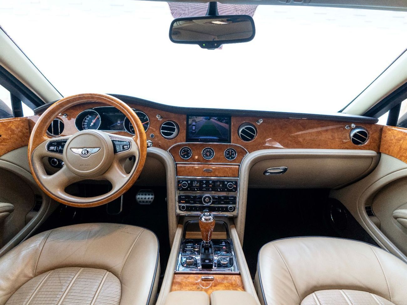 بنتلي مولسان Standard