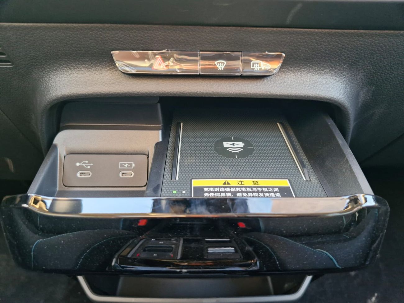 هوندا e:NP2 هوندا e:NP2 EV 2025 – منطقة حرة | متاحة للتصدير والتسجيل في الإمارات