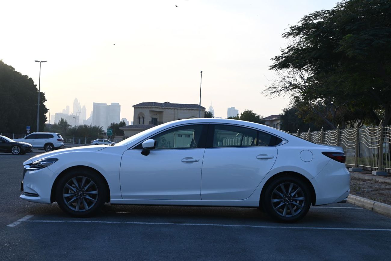 Mazda 6 V 2.5L (184 HP) EMI 920 AED - ACCIDENT FREE - MAZDA 6 V-GRADE 2022 - LOW MILEAGE - MINT CONDITION - 