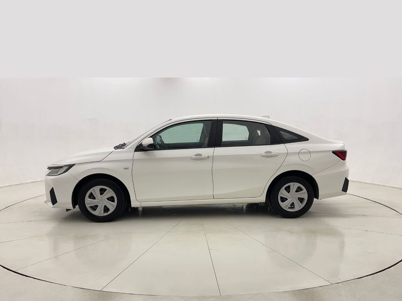 Toyota Yaris 1.5L E 1.5L 2024 | 0 DP | 608/Month | 30 Day Return | Service History