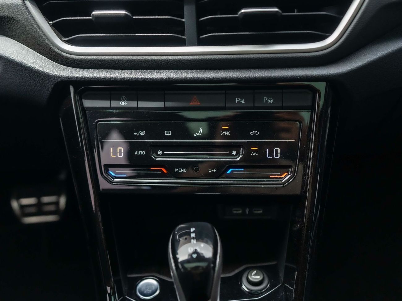 Volkswagen T-ROC 1.4L TSI R-Line