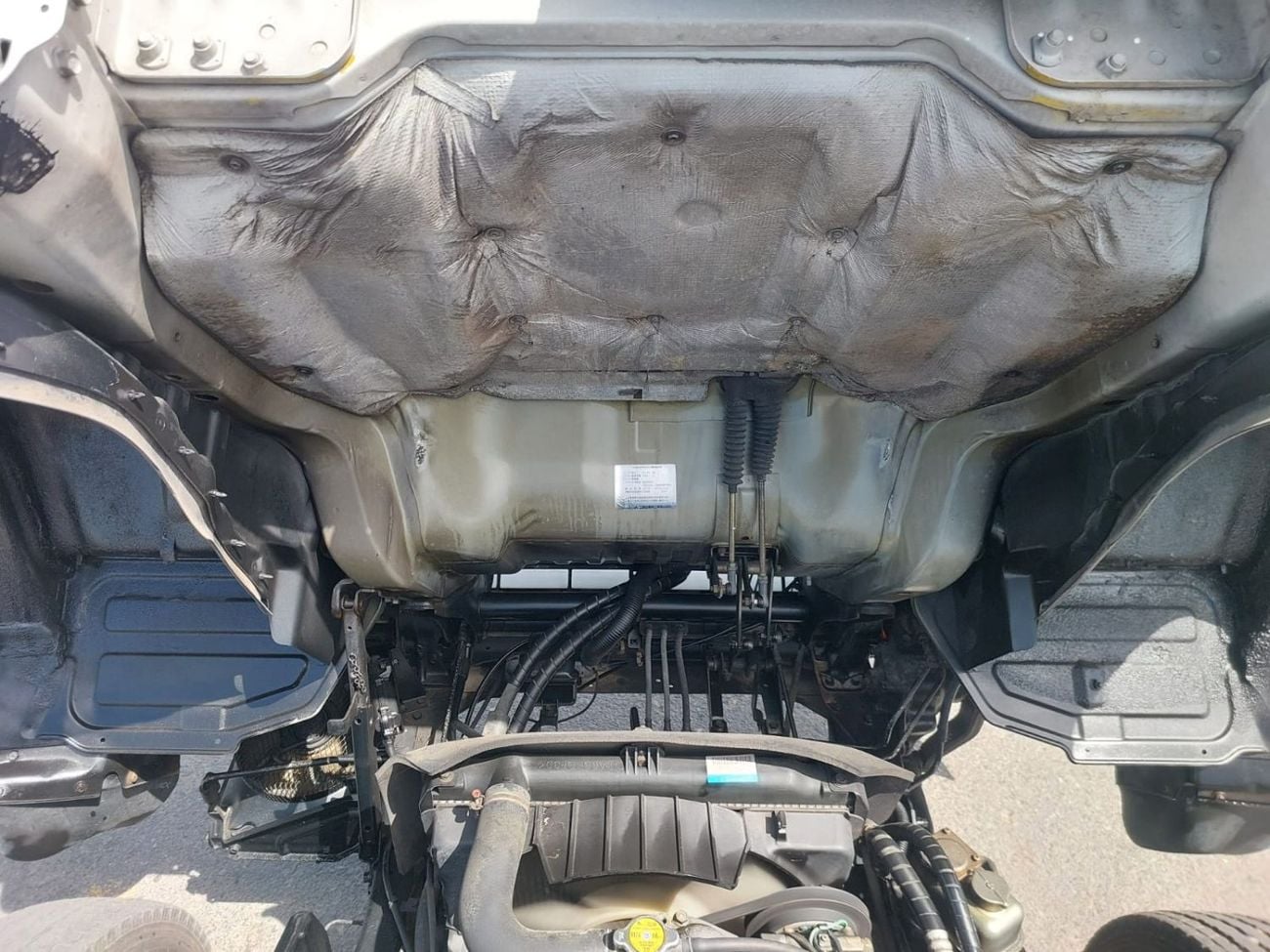 Mitsubishi Fuso Canter MITSUBISHI CANTER TRUCK RHD 1995 MODEL 4.5 L DIESEL MANUAL(PM02304)