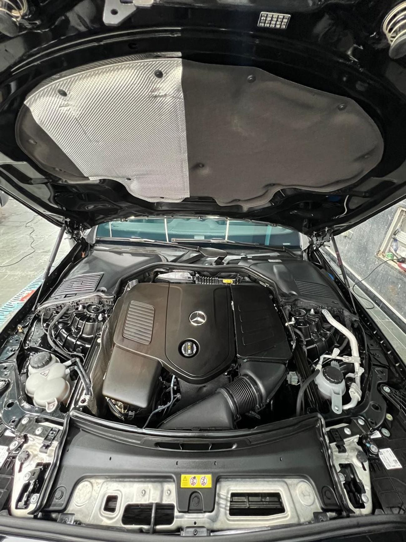 Mercedes-Benz 300 C300 2024 FULL OPTION ECXELLENT CONDITION