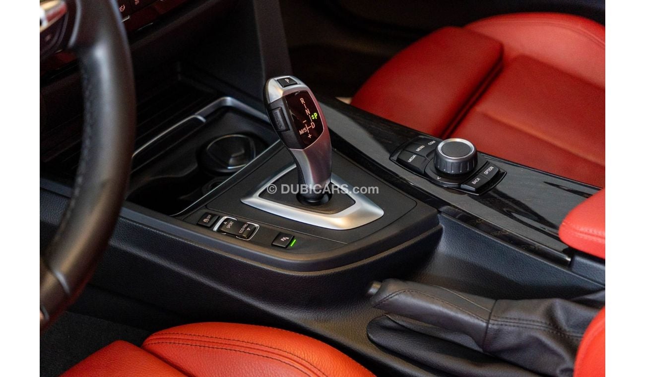 بي أم دبليو 318i 2018 BMW 318i M Sport