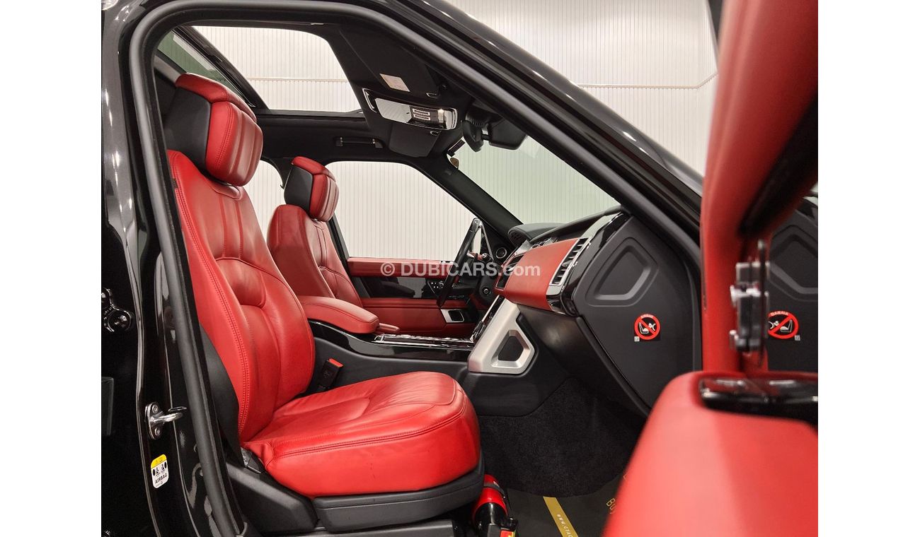 Land Rover Range Rover 2018 Range Rover Vogue SE V8, June 2024 Range Rover Warranty + Sep 2026 Service Pack, GCC