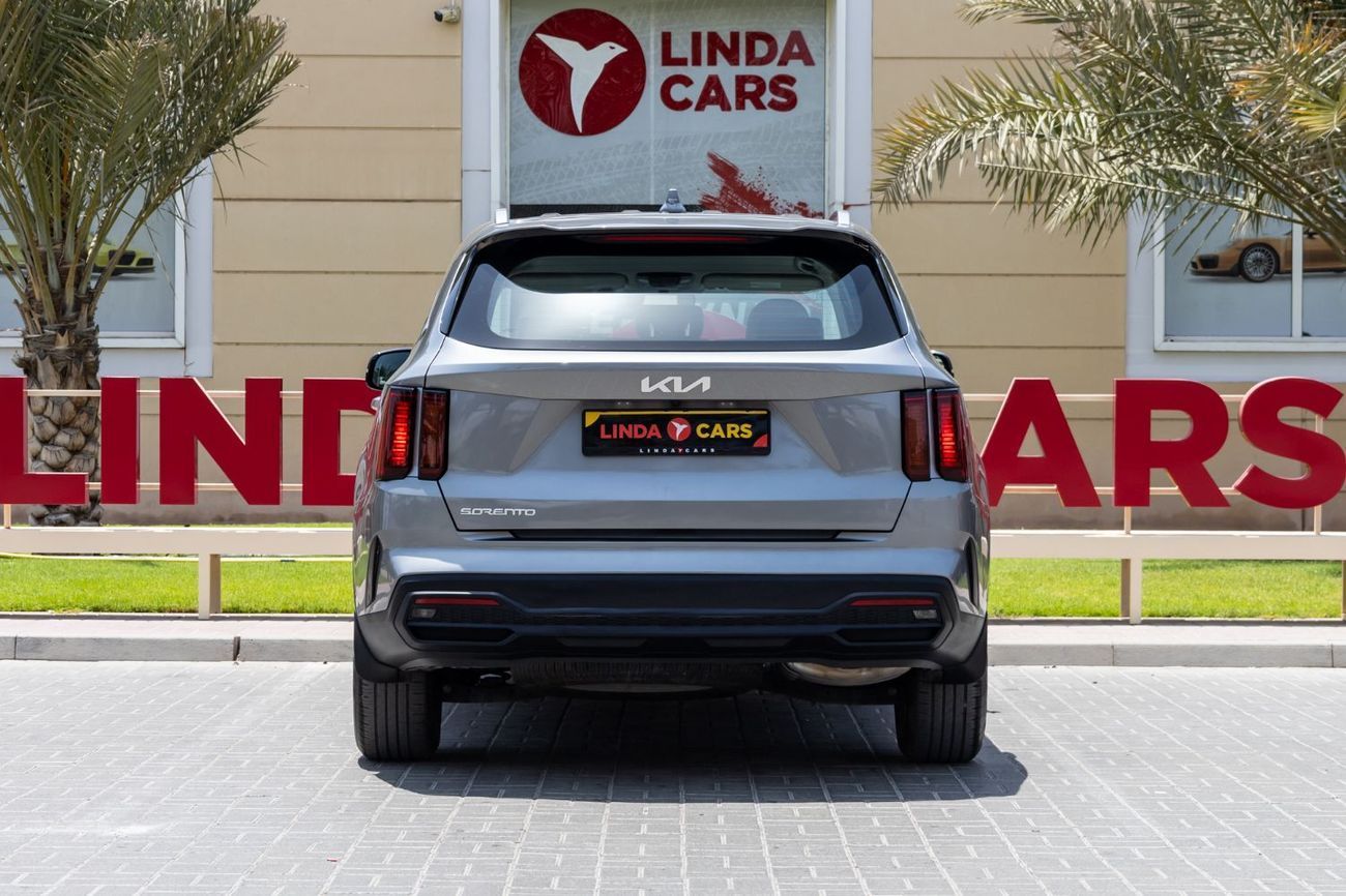 Kia Sorento Std 2.5L FWD