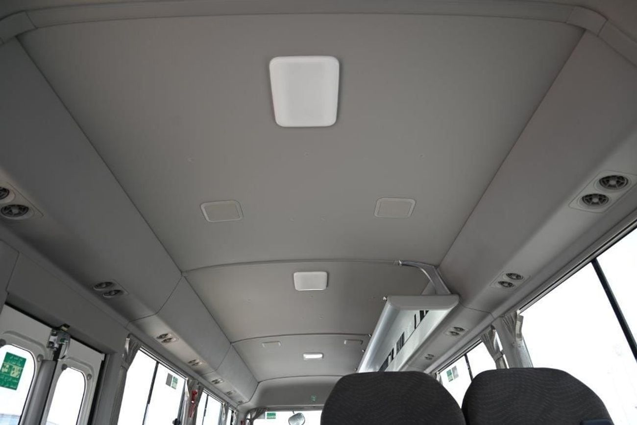 تويوتا كوستر DLX 22 SEATER 4.0L DIESEL MANAUL