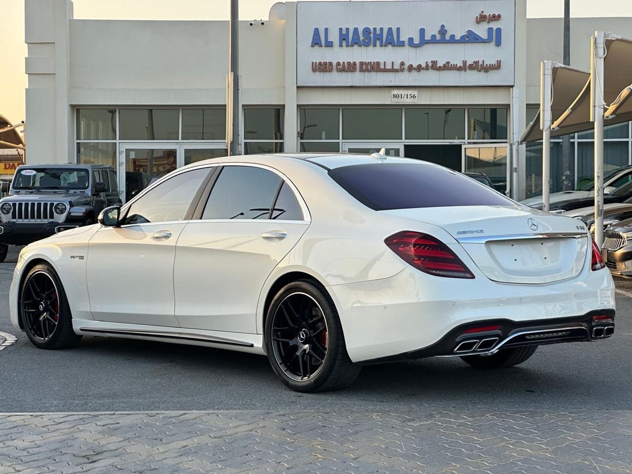 مرسيدس بنز S 63 AMG Std 4.0L (612 HP)
