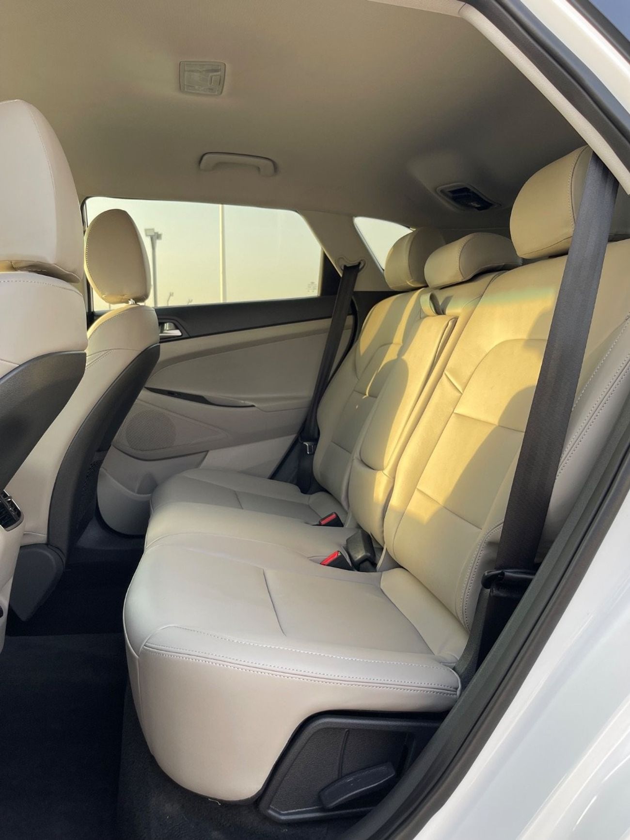 Hyundai Tucson 2020 HYUNDAI TUCSON 4x4 FULL OPTION IMPORTED FROM USA