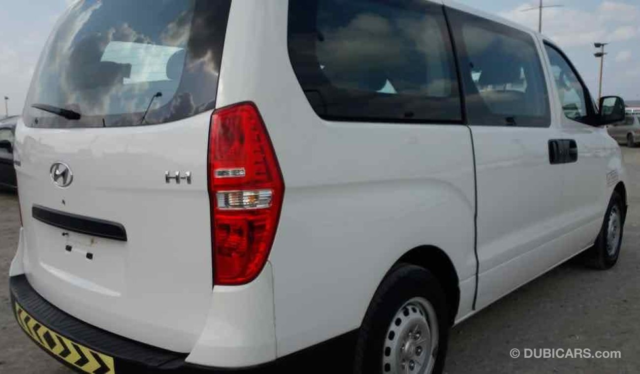 Hyundai H-1 g cc full automatic good condition