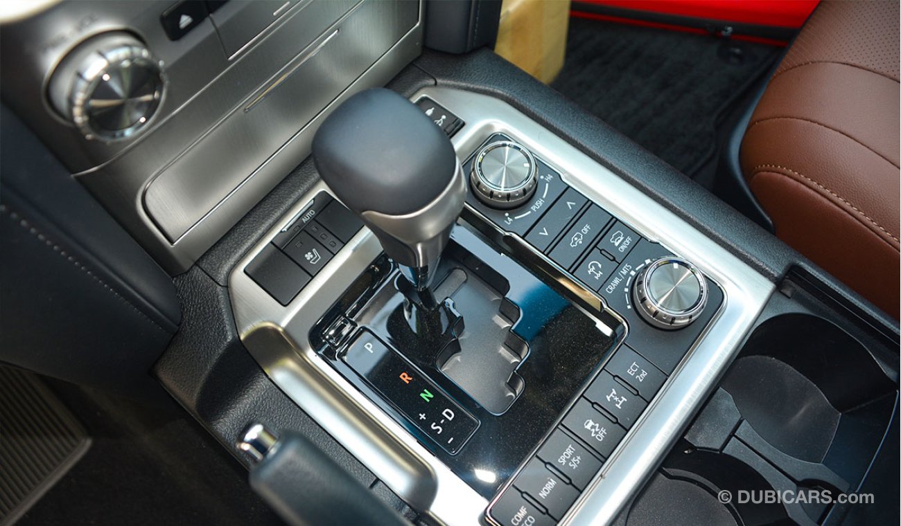 Toyota Land Cruiser 2020YM _5.7_VXR GTS Luxury Full option - اسود متوفر