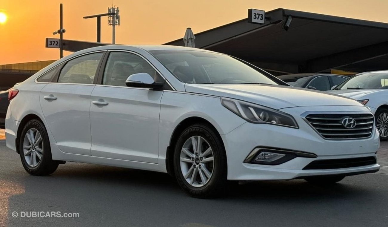 Hyundai Sonata GL hyundai sonata 2017 gcc vey good condition