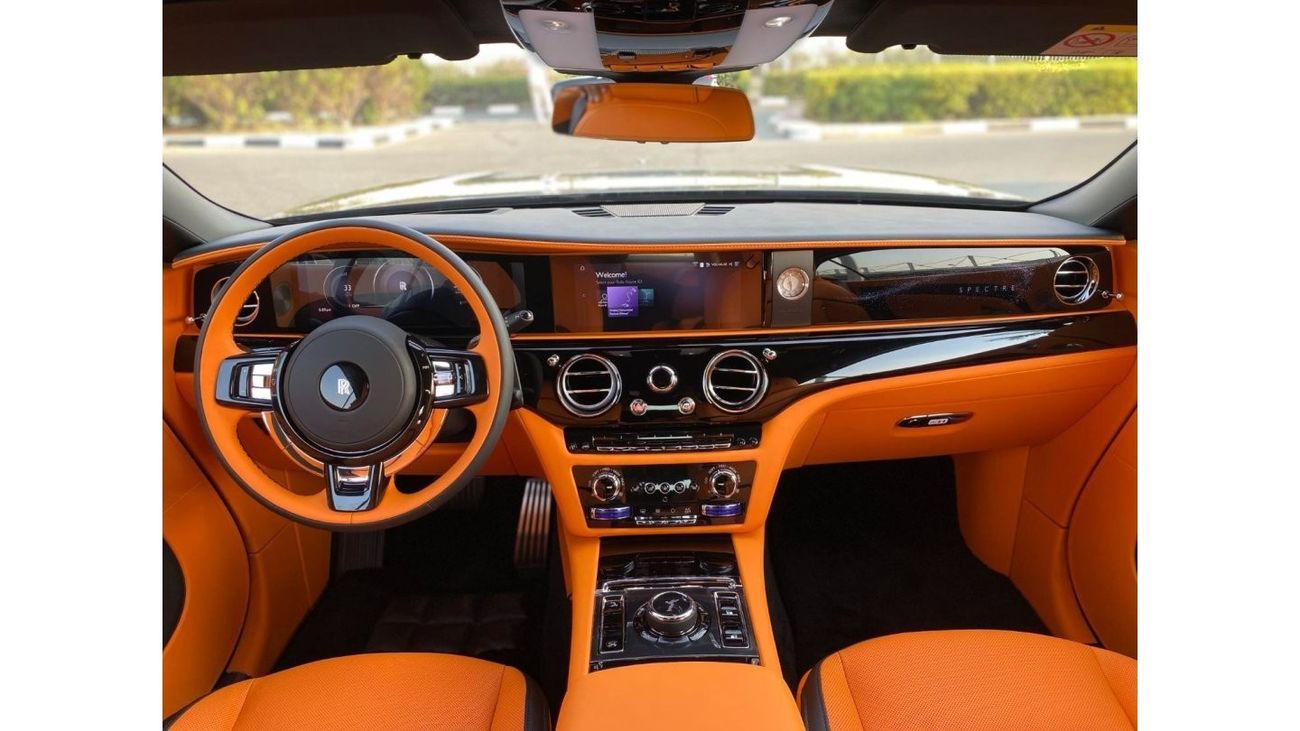 Rolls-Royce Spectre GCC BRAND NEW UNDER WARRANTY