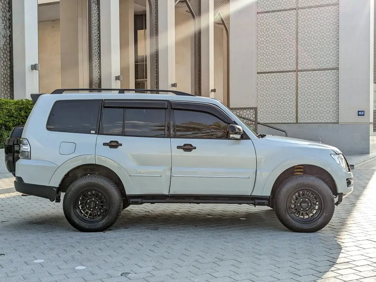 Mitsubishi Pajero GCC V6 3.8L IN EXCELLENT CONDITION