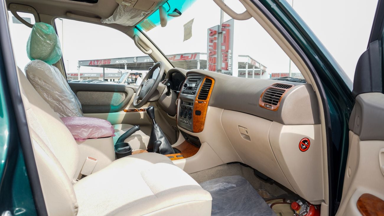 Toyota Land Cruiser GXR 4.5 L V6