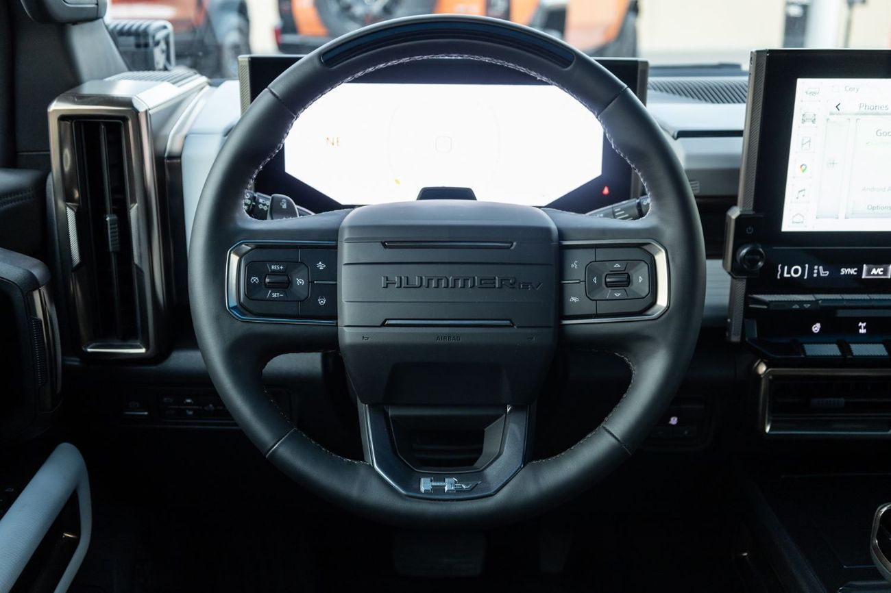 جي أم سي همر EV GMC Hummer 3500 EV First Edition Crew Cab 2022 American Specs with Flexible Down-Payment.