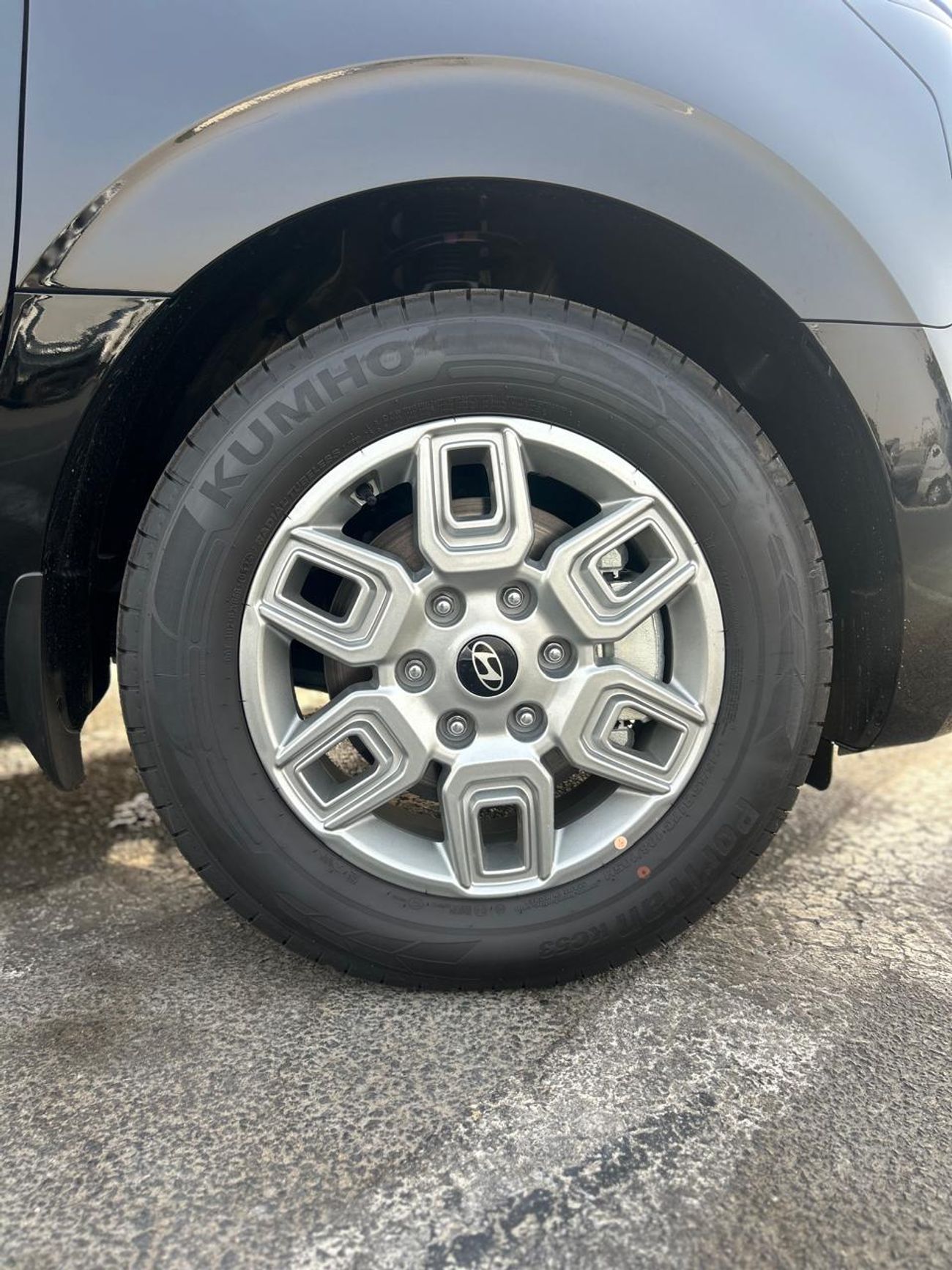 Hyundai Staria Hyundai Staria 2.2l CRDI 11 Seat Fwd Manual Transmission