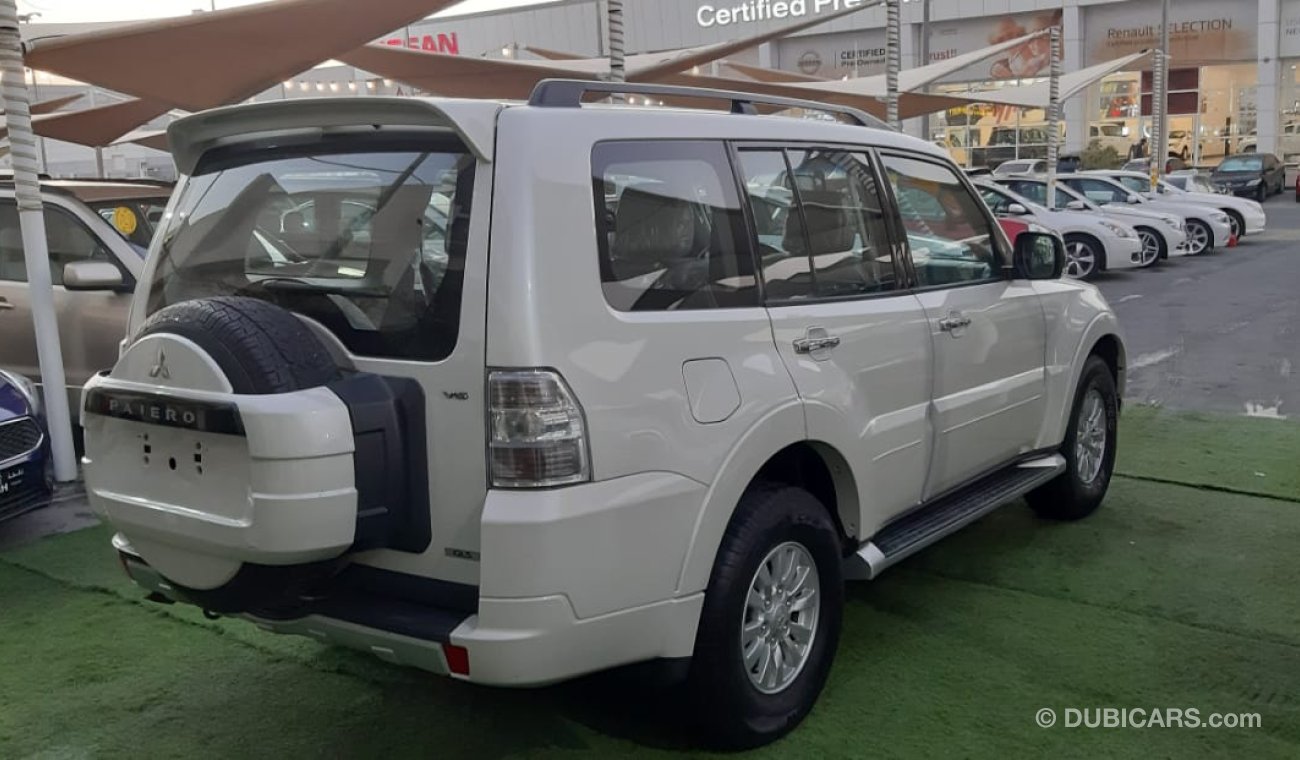 Mitsubishi Pajero Gulf - No. 2 - Cruise Control - Alloy Wheels - Accident Free - Excellent Condition, you do not need