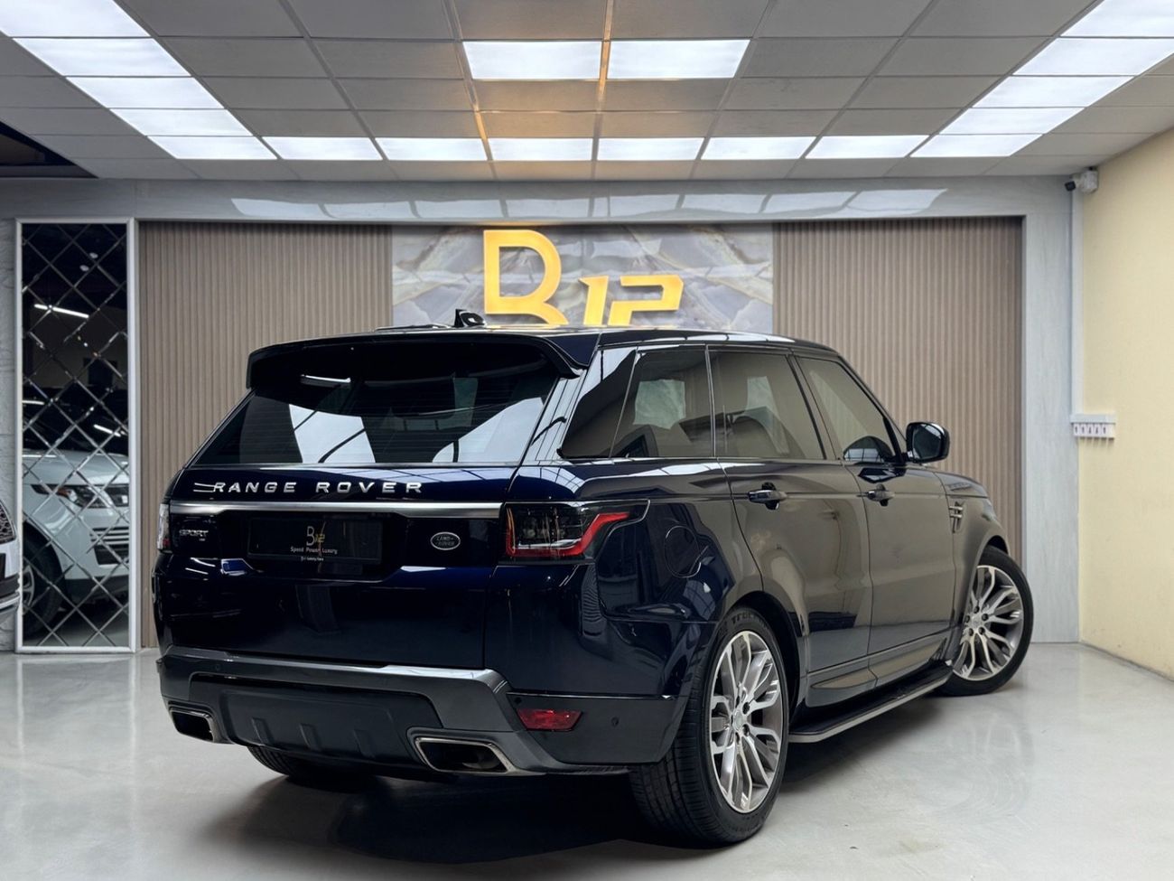 Land Rover Range Rover Sport SE 3.0L