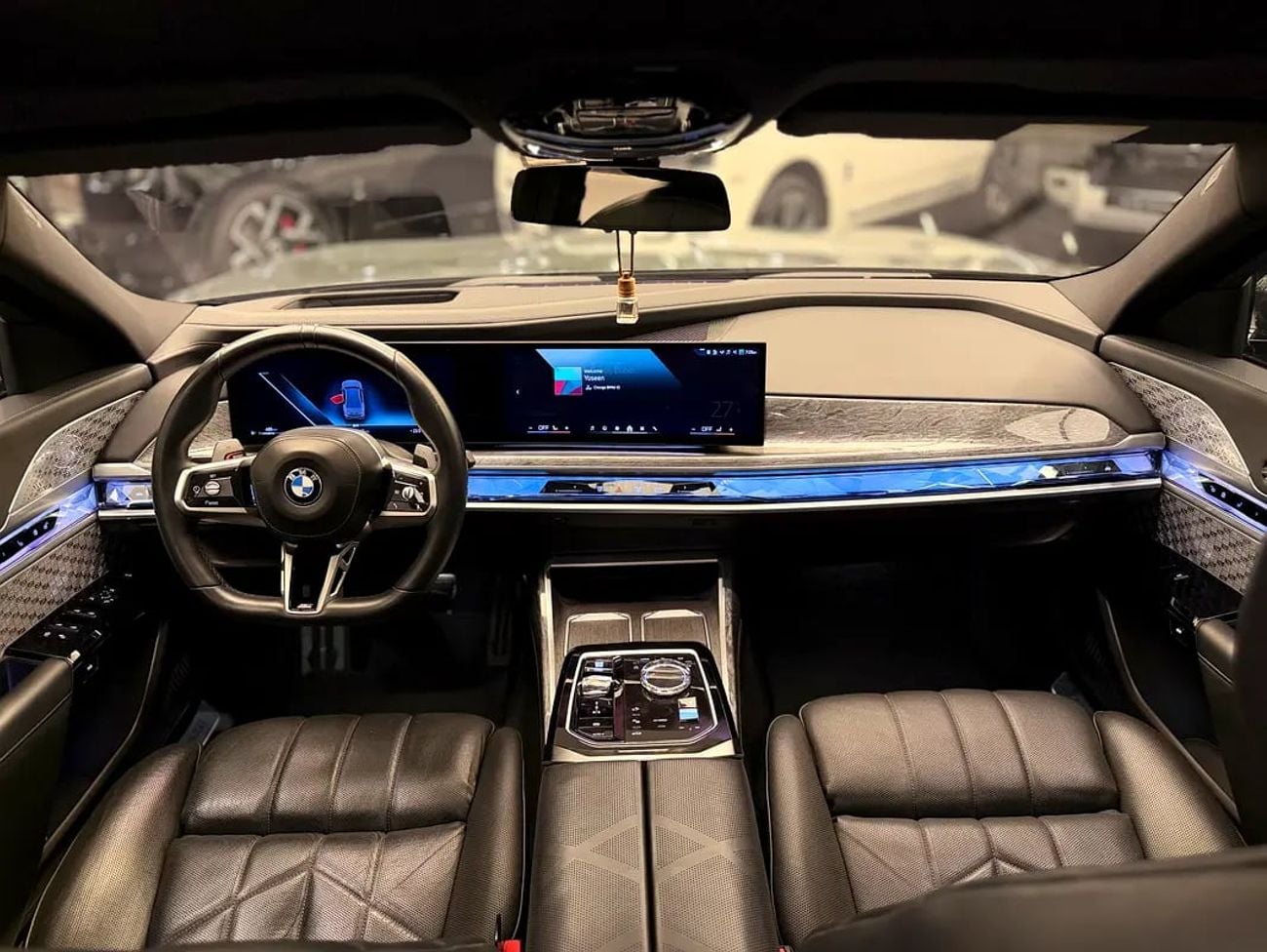 BMW 740i 740i M Sport GCC Specs - Like New!