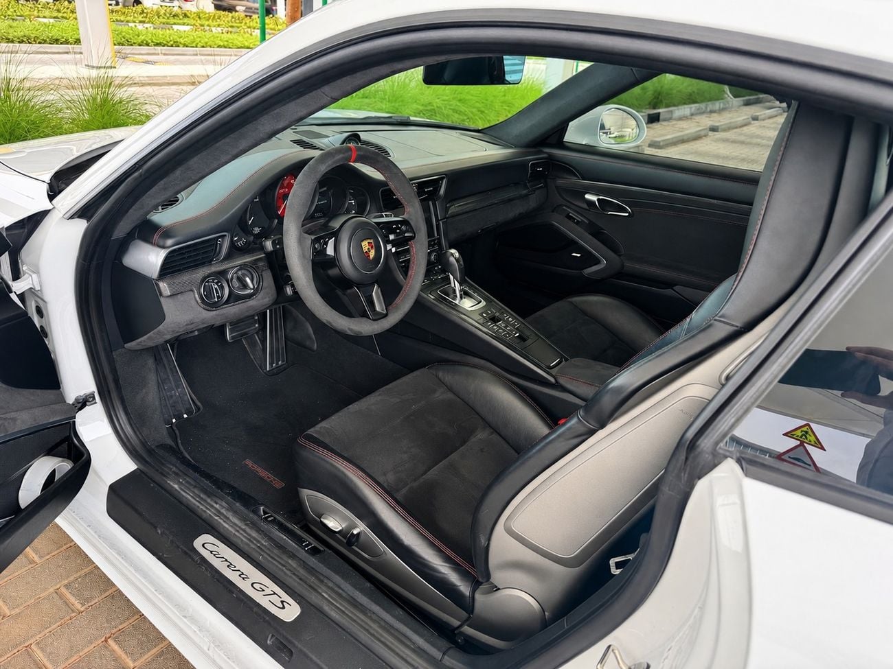 Porsche 911 CARRERA GTS