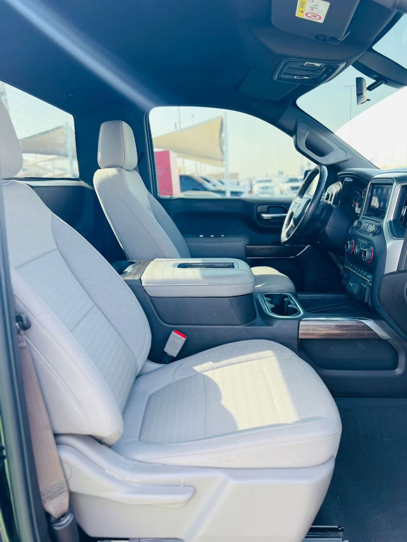 Chevrolet Silverado CHEVROLET SILVERADO 2022 5.3 V8 LT