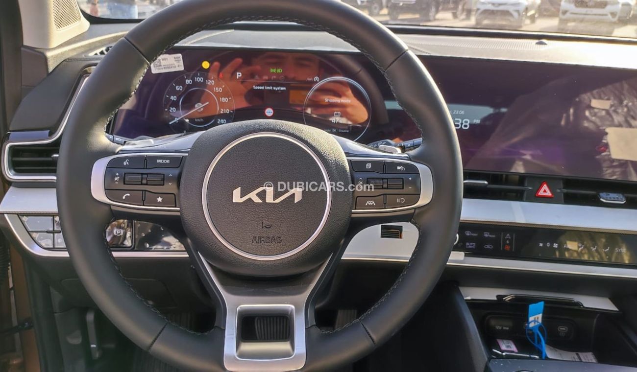 Kia Sportage GLS 1.6 Turbo Petrol- High Line, FWD, A/T, 2022, Bronze/black