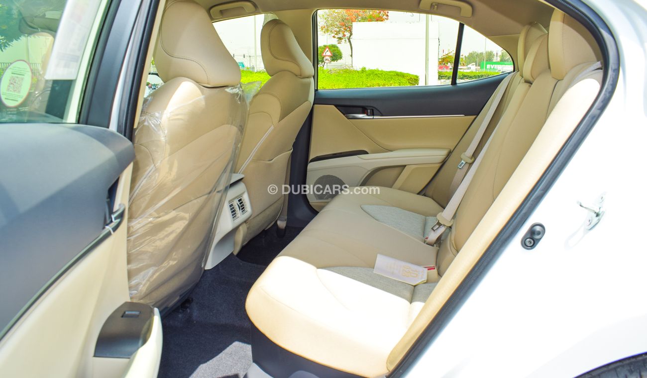 Toyota Camry LE 2.5L HYBRID