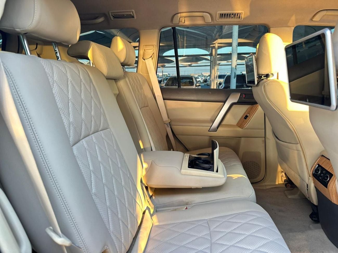 Toyota Prado TX-L 2.7L (271 HP)