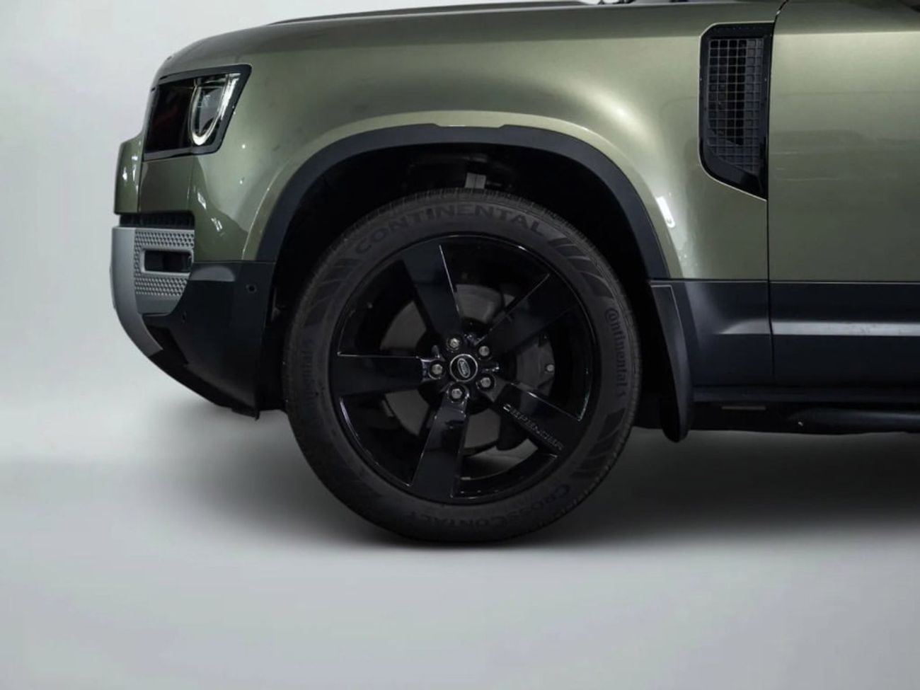 لاند روفر ديفندر 2024 Land Rover Defender 110 P400 HSE / Land Rover Warranty & Service Contract