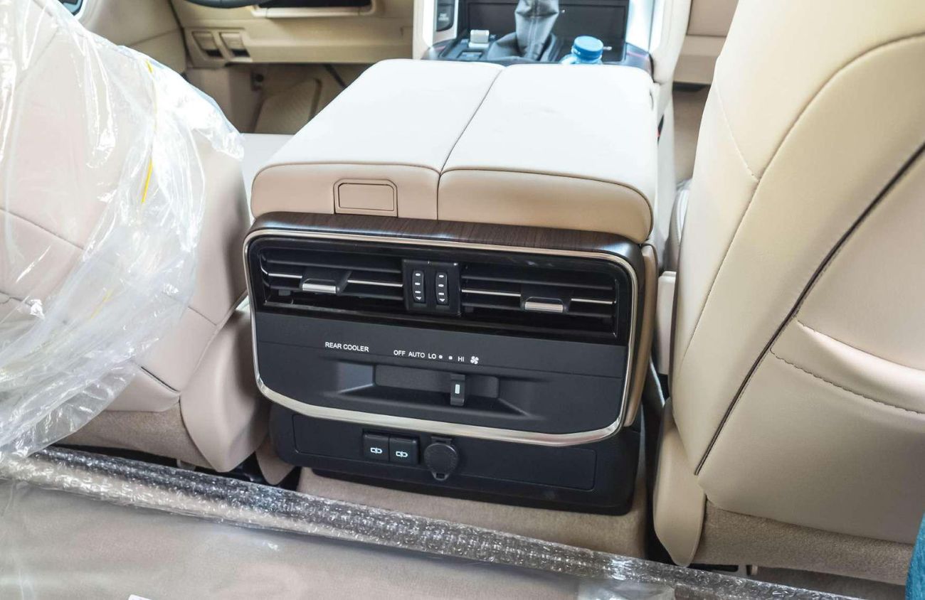 تويوتا لاند كروزر GXR 4.0L TOYOTA LAND CRUISER GX.R 4.0L 4WD PETROL SUV 2025