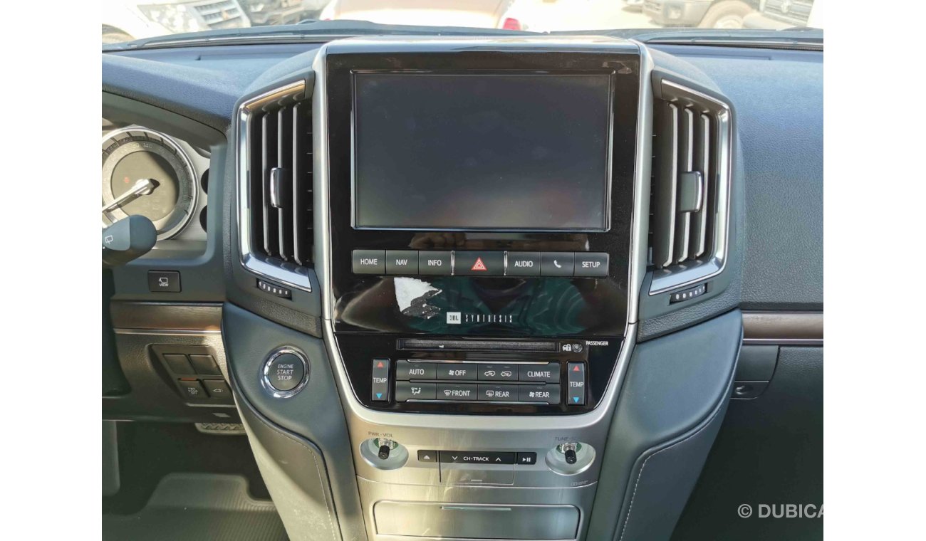 Toyota Land Cruiser 5.7L Petrol, 22” Alloy Rims, Push Start, LED Headlights, Fog Lamps, Cruise Control. CODE - VXSGT20