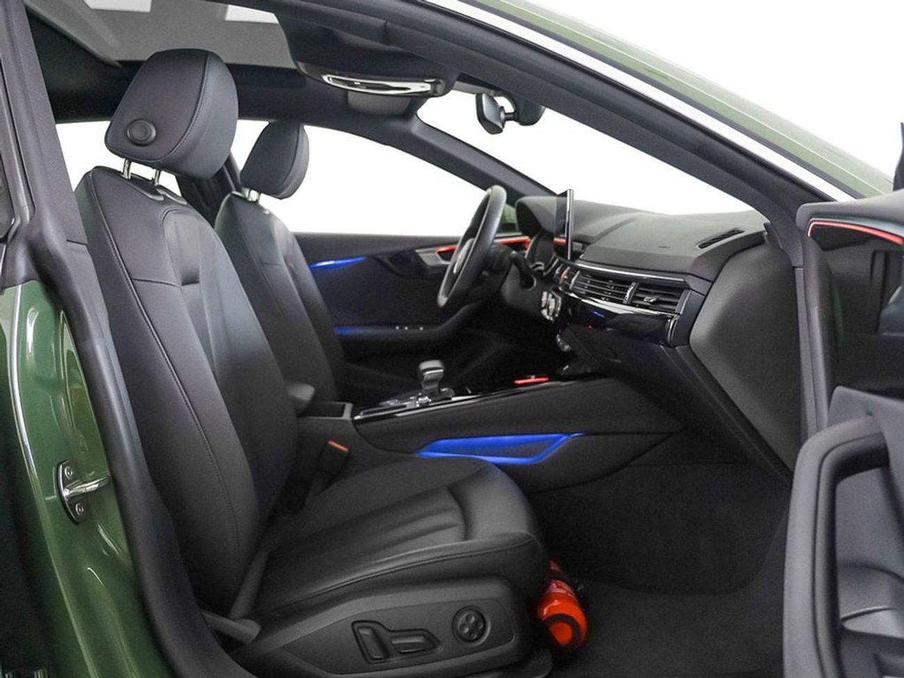 Audi A5 2023 Audi A5 Sportback Advanced 40 TFSI / Warranty & Service Contract