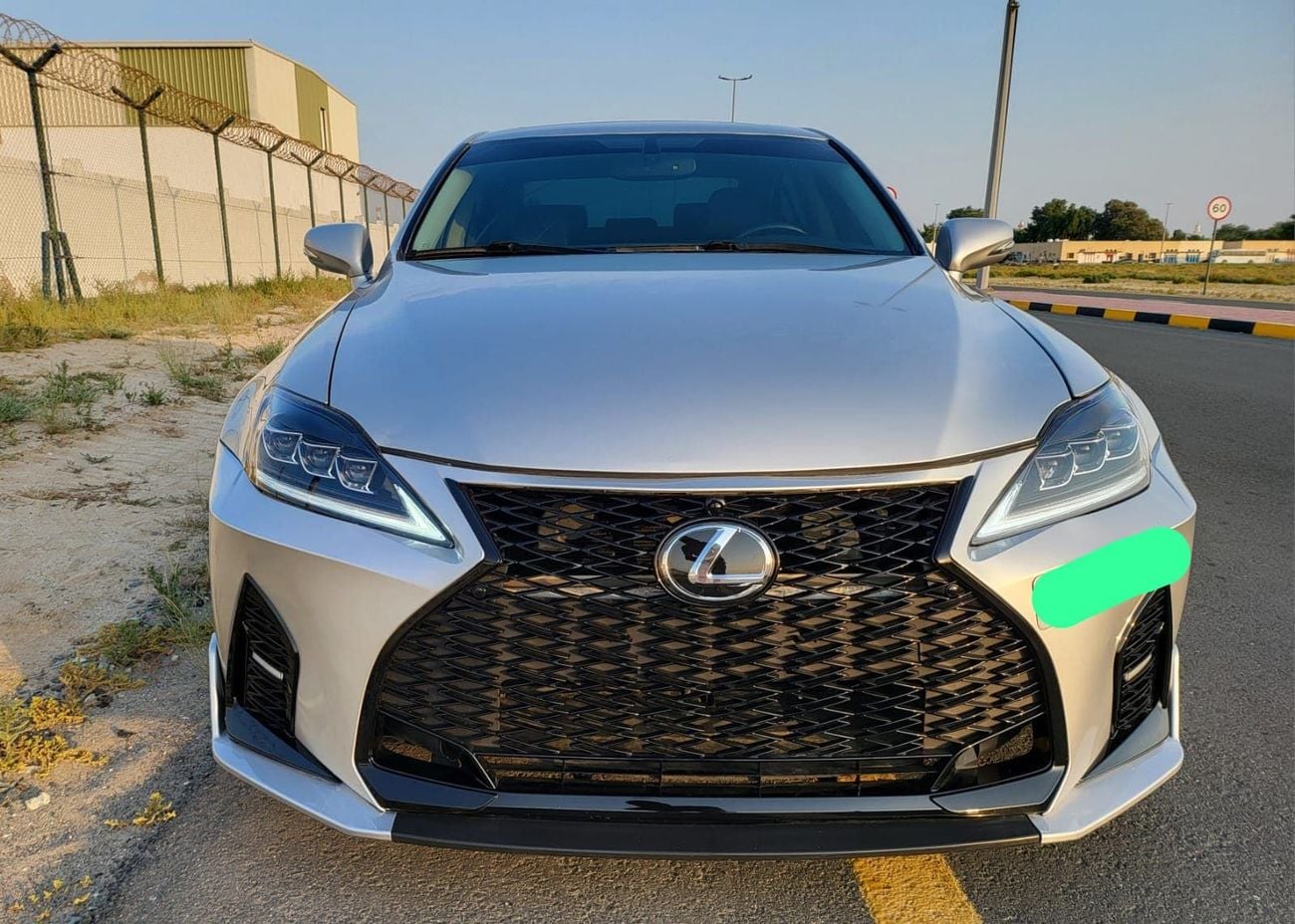 Lexus IS250 2.5 .6 cyl .sedan .AWD .5 seats .4door
