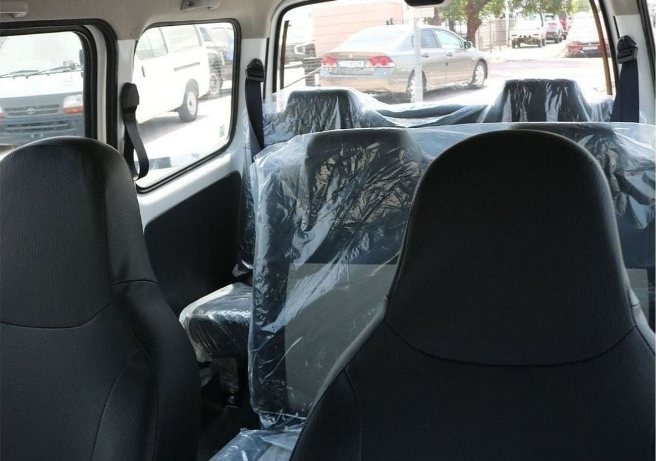 سوزوكي EECO Suzuki EECO Van 7 Seater | AC | Power Steering | ABS | Airbag | Parking Sensor | Defogger - 2023