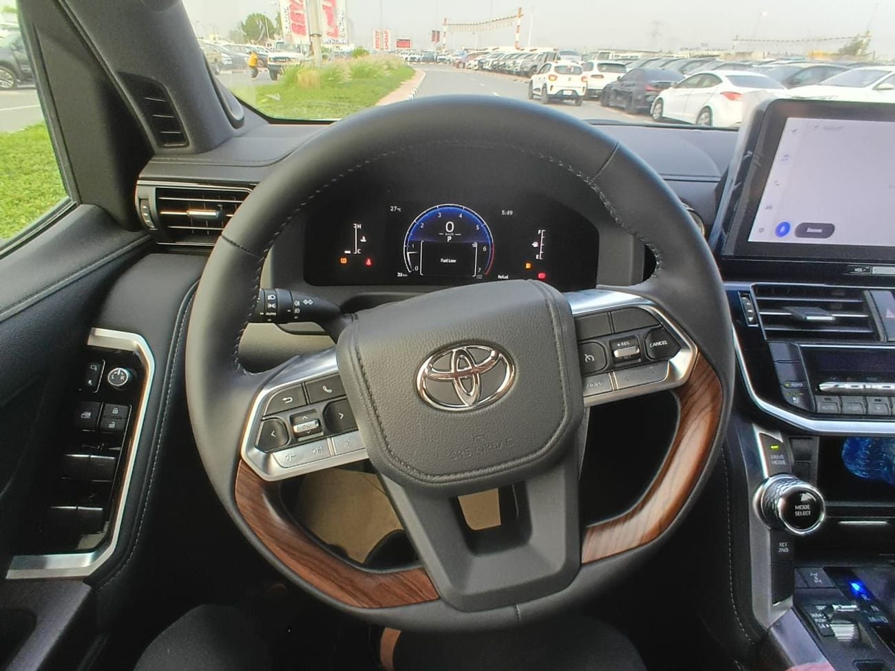 Toyota Land Cruiser 2026 Toyota Land Cruiser LC300 GXR Mid 7-Seater (With Sunroof) 3.5L V6 Twin Turbo Petrol A/T 4WD Exp