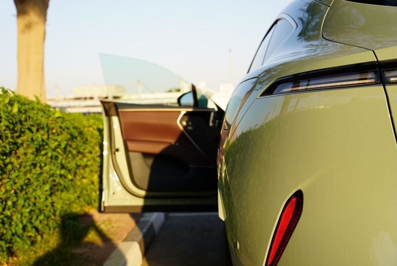 أفاتر 11 2025 AVATR 11 ULTRA LONG RANG 1-Motor SUV 0km