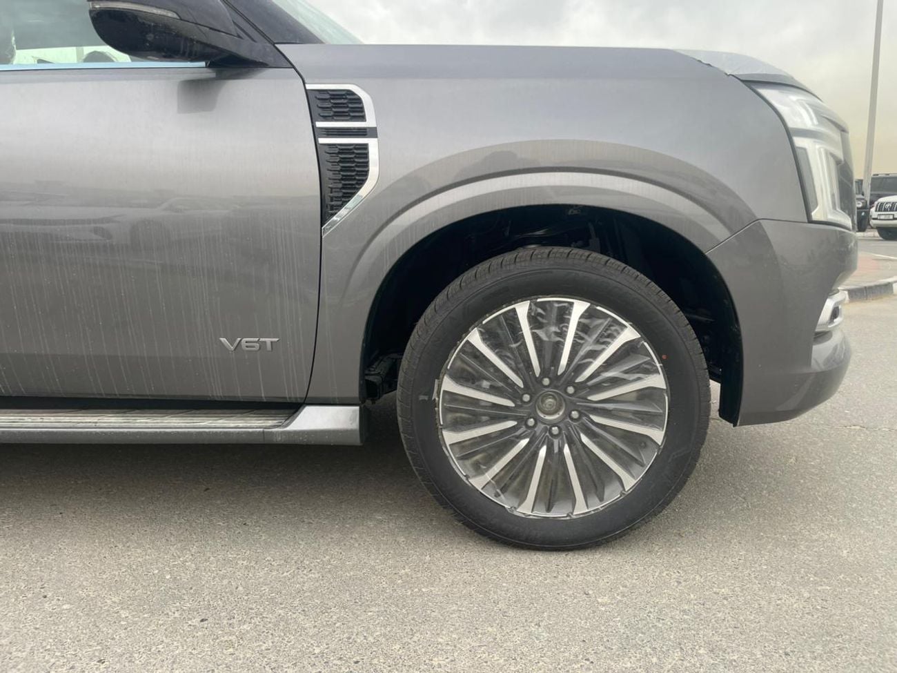 Nissan Patrol NISSAN PATROL PLATINIUM  WITH BLACK ROOF 2026