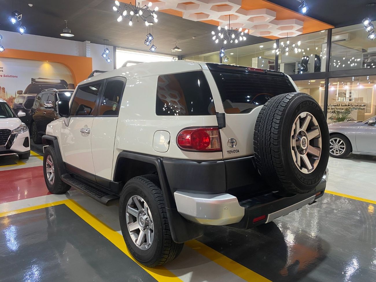 Toyota FJ Cruiser GXR AED  2,685 EMi @ 0% DP | 2022 | Under warranty | GCC | 4.0L | AWD |