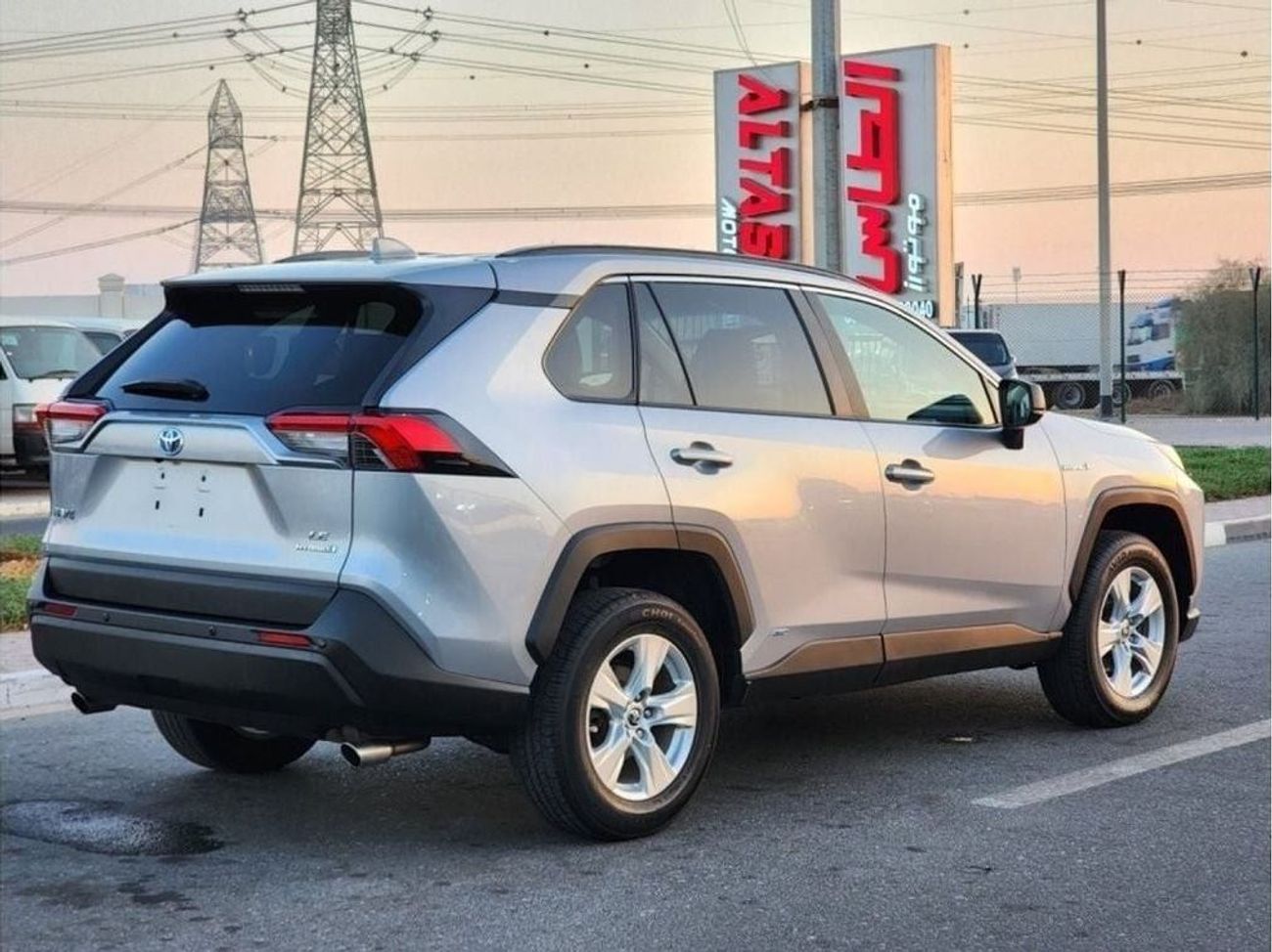 Toyota RAV4 Hybrid Toyota RAV4