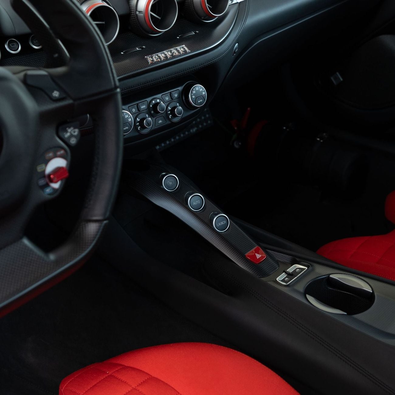Ferrari F12 BERLINETTA 2017 FERRARI F12 TAILOR MADE ( 70 ANNINVERSRY ) 1 OF 1 ( Inspired by 308 GTB 1982)