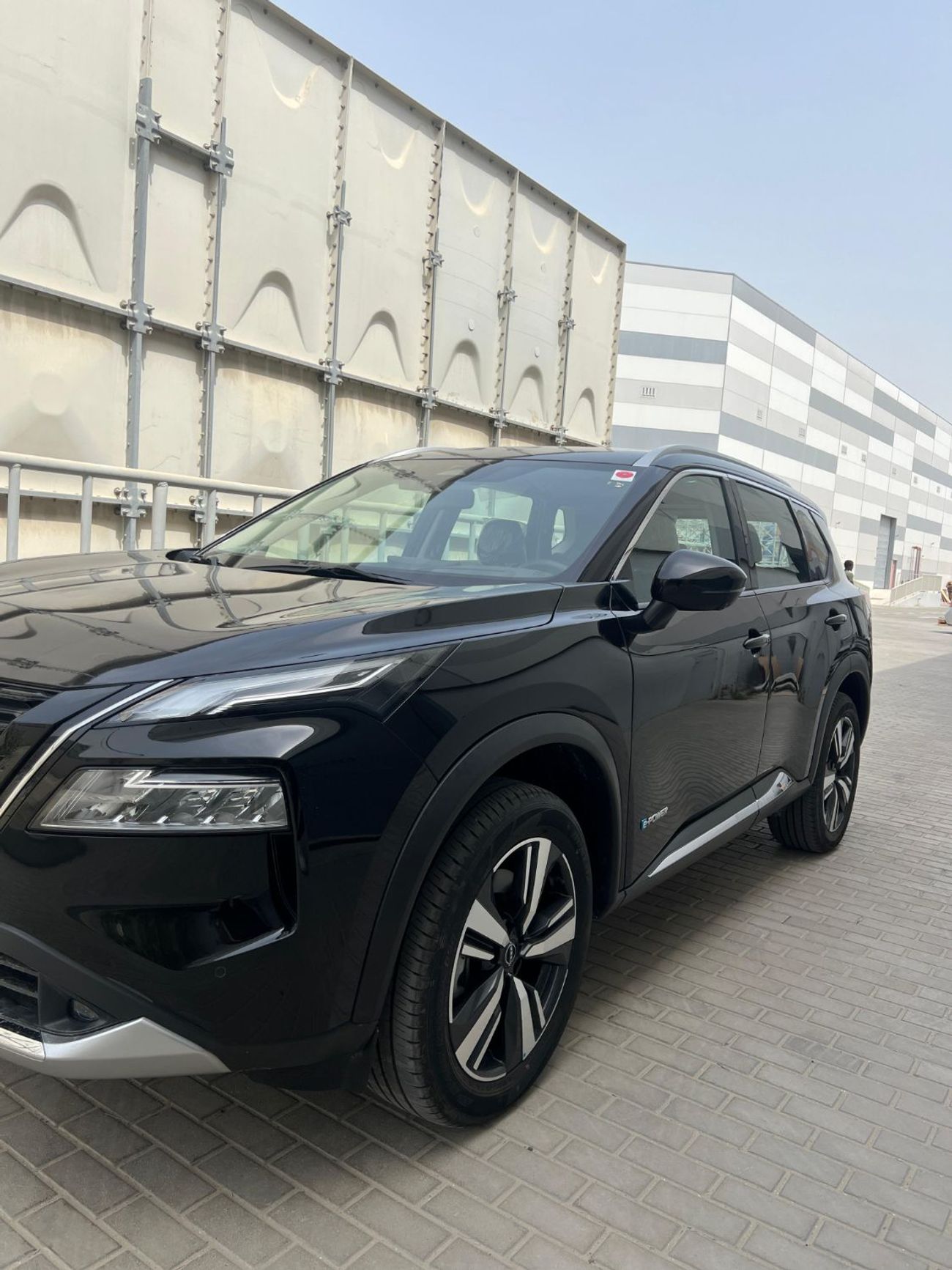 نيسان إكس تريل 1.5L E-POWER 4WD FLAGSHIP HYBRID(SPECIAL PRICE)
