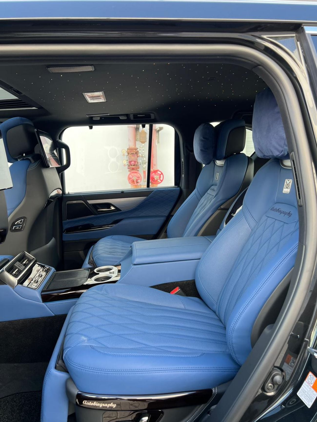 لكزس LX 700h لكزس LX-Series LX 700h طراز VIP 2026