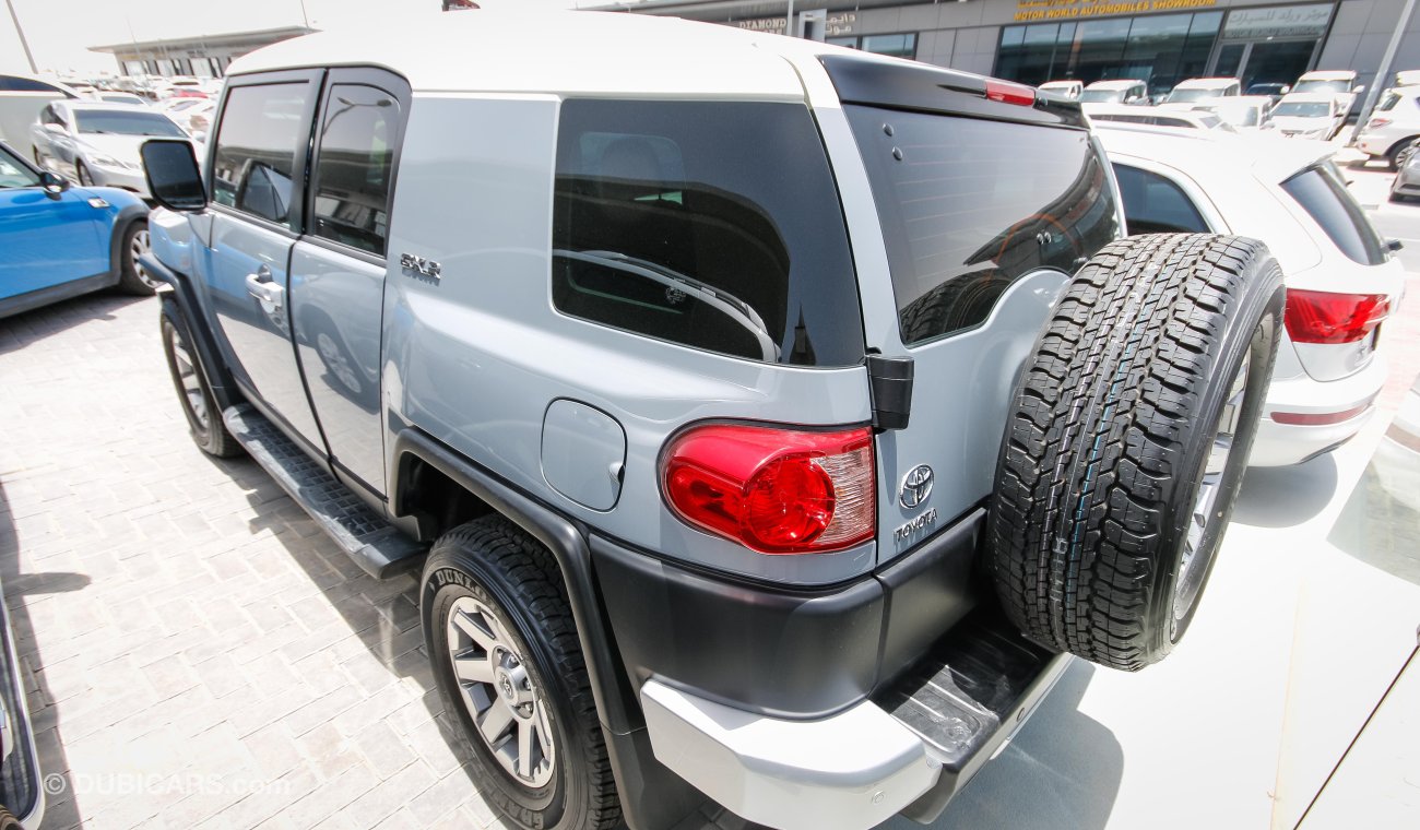 Toyota FJ Cruiser GX.R