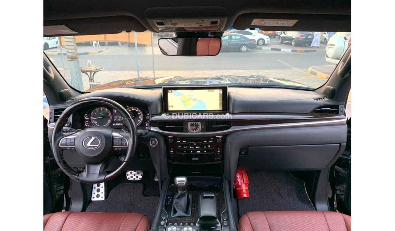 Lexus LX 570 Platinum Signature